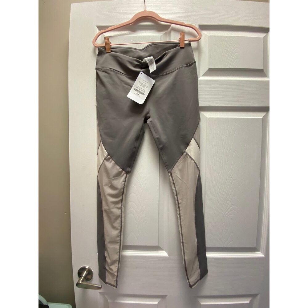 Fabletics Grey Lace Leggings Size Medium NWT​